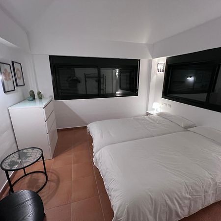 Biznaga Hols (Adults Only) Lägenhet Benalmádena Exteriör bild